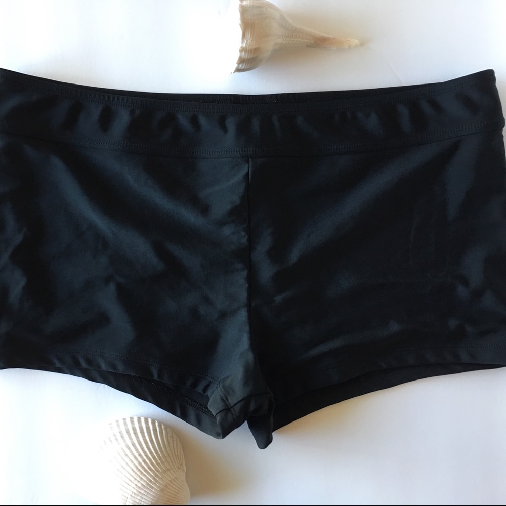 Anne Cole Collection Women’s Shorts Black- SZ 18